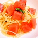 夏のフルーツパスタ、スイカと大葉の冷製パスタ